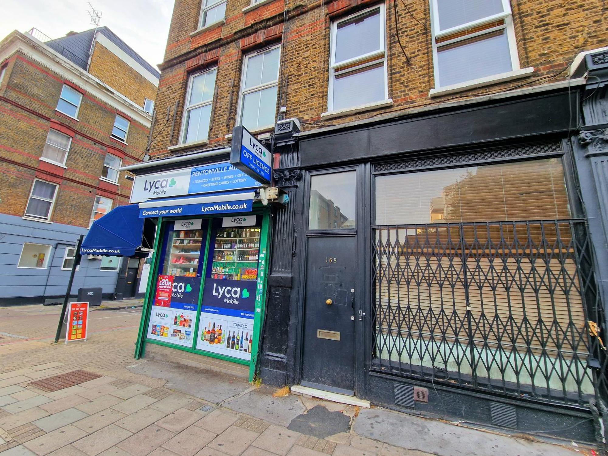 Duplex With 3 Bedrooms And Large Sofa-bed Back Patio, Near Angel And King's Cross Station Apartment London