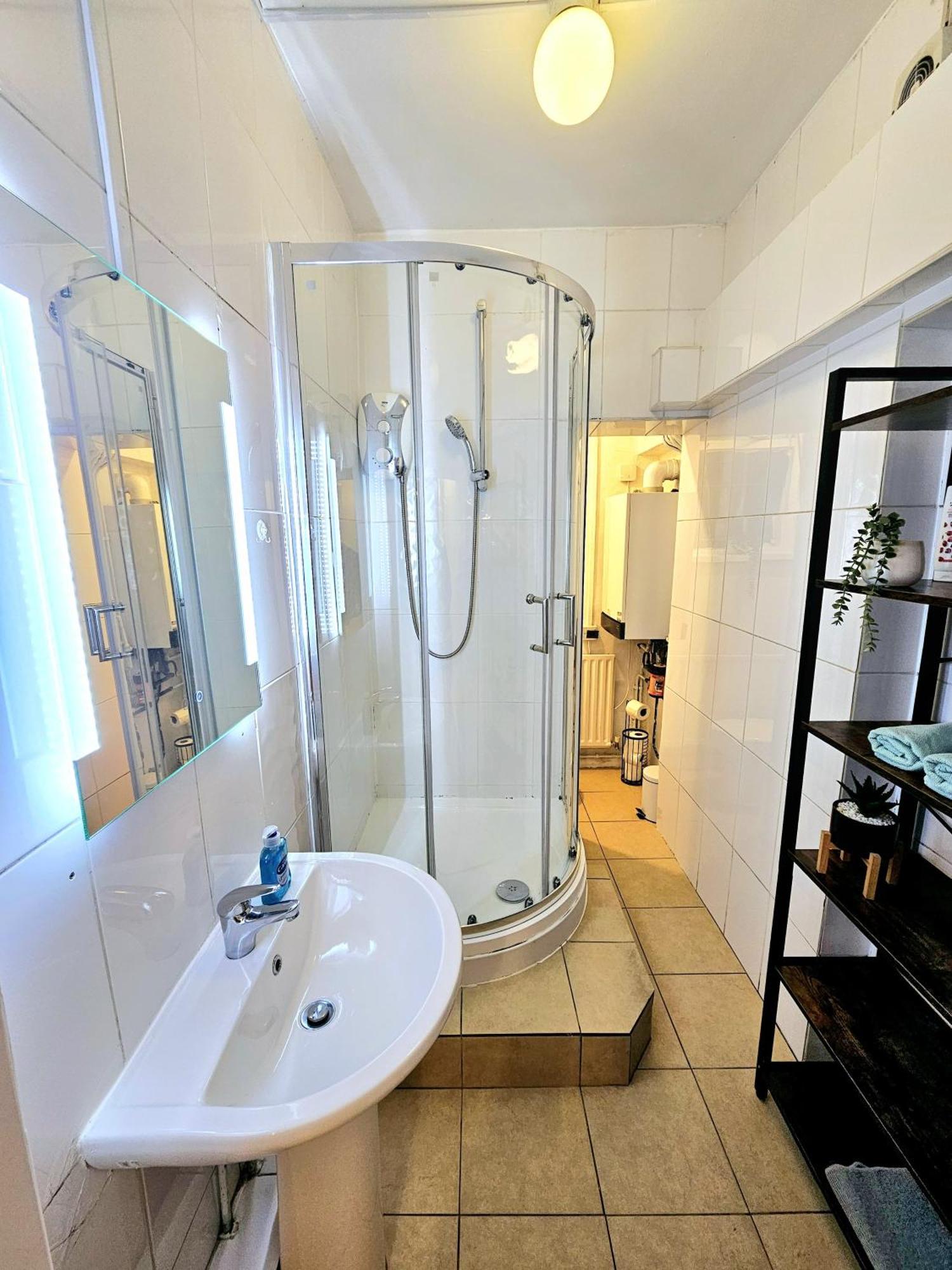 Apartment Duplex With 3 Bedrooms And Large Sofa-bed Back Patio, Near Angel And King's Cross Station